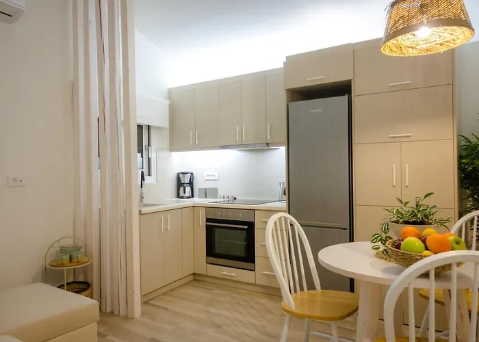 Anatolikos House * Аликес