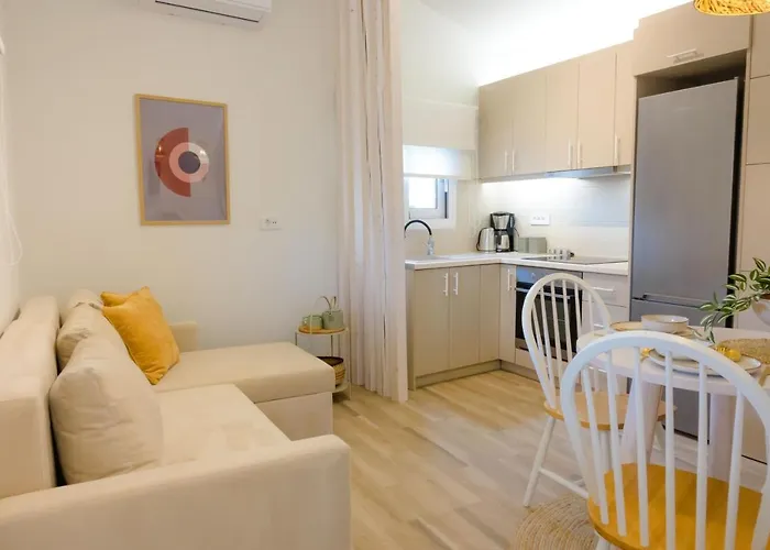 Anatolikos House *